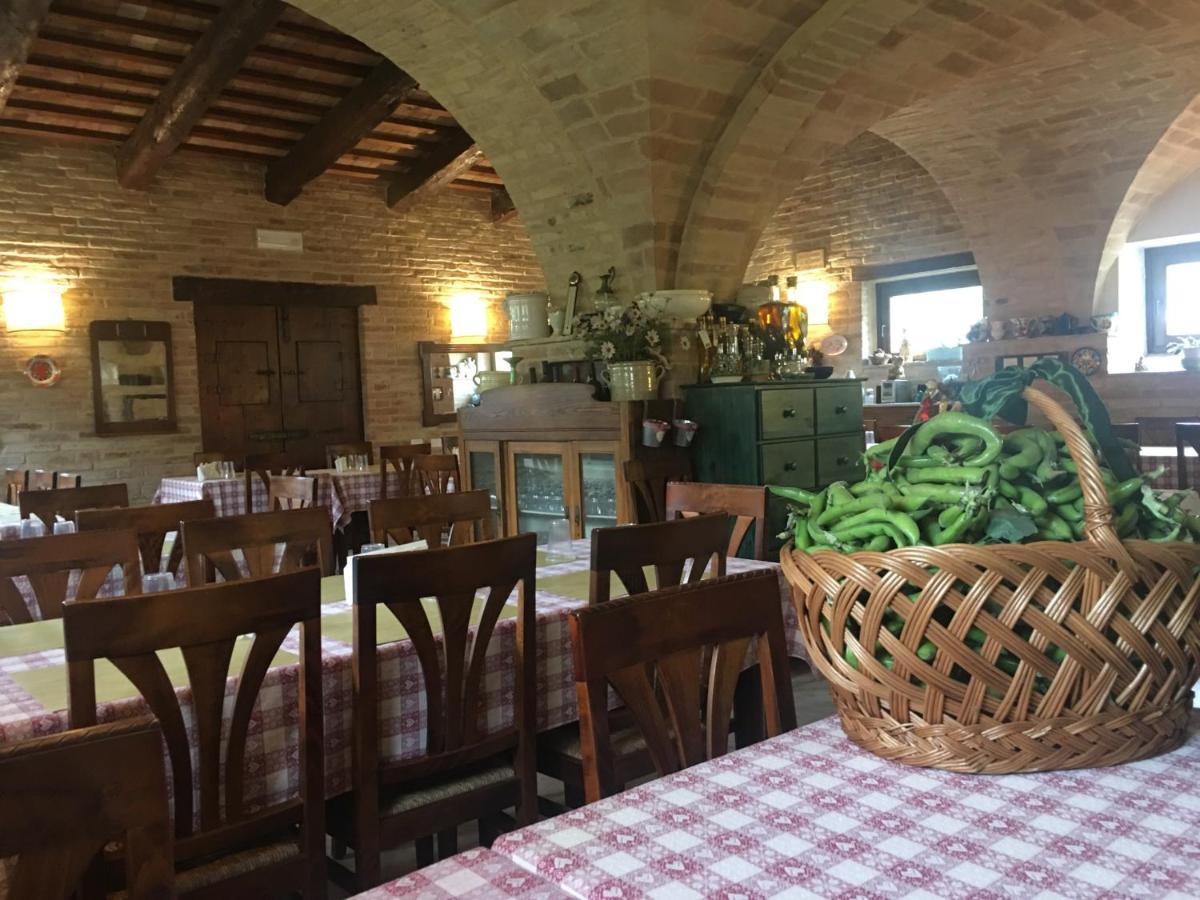 Affitta Camere Il Pettirosso Fermo Eksteriør bilde